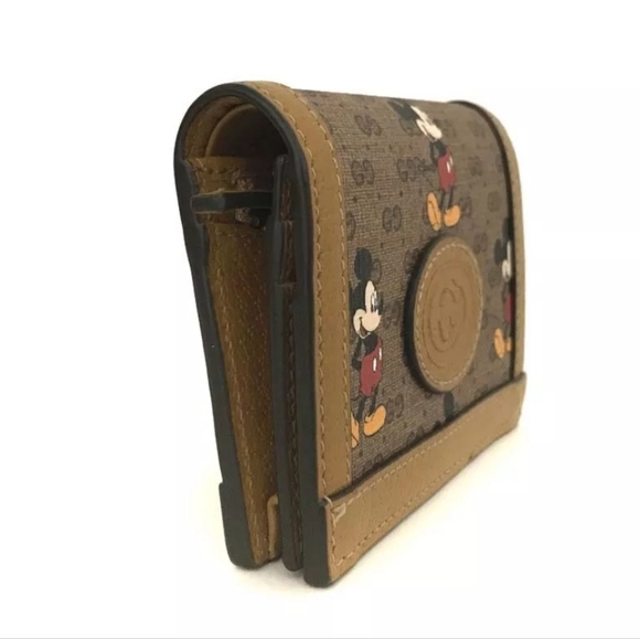 GUCCI Disney Collaboration Micro GG Logo PVC Leather Bifold Wallet W/Box & Dustb - Picture 2 of 9